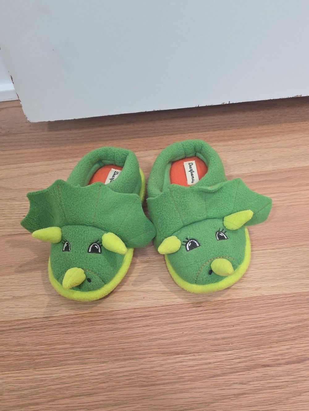 dearfoams Green Triceratops Kids Slippers